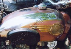 STANDARD FUEL TANK WITH BRASS MONOGRAMS AND KNEE PADS