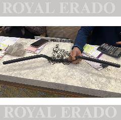 Royal Enfield Classic Electra Standard handle in black.