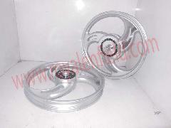 3 spoke cnc cut silver alloy wheel